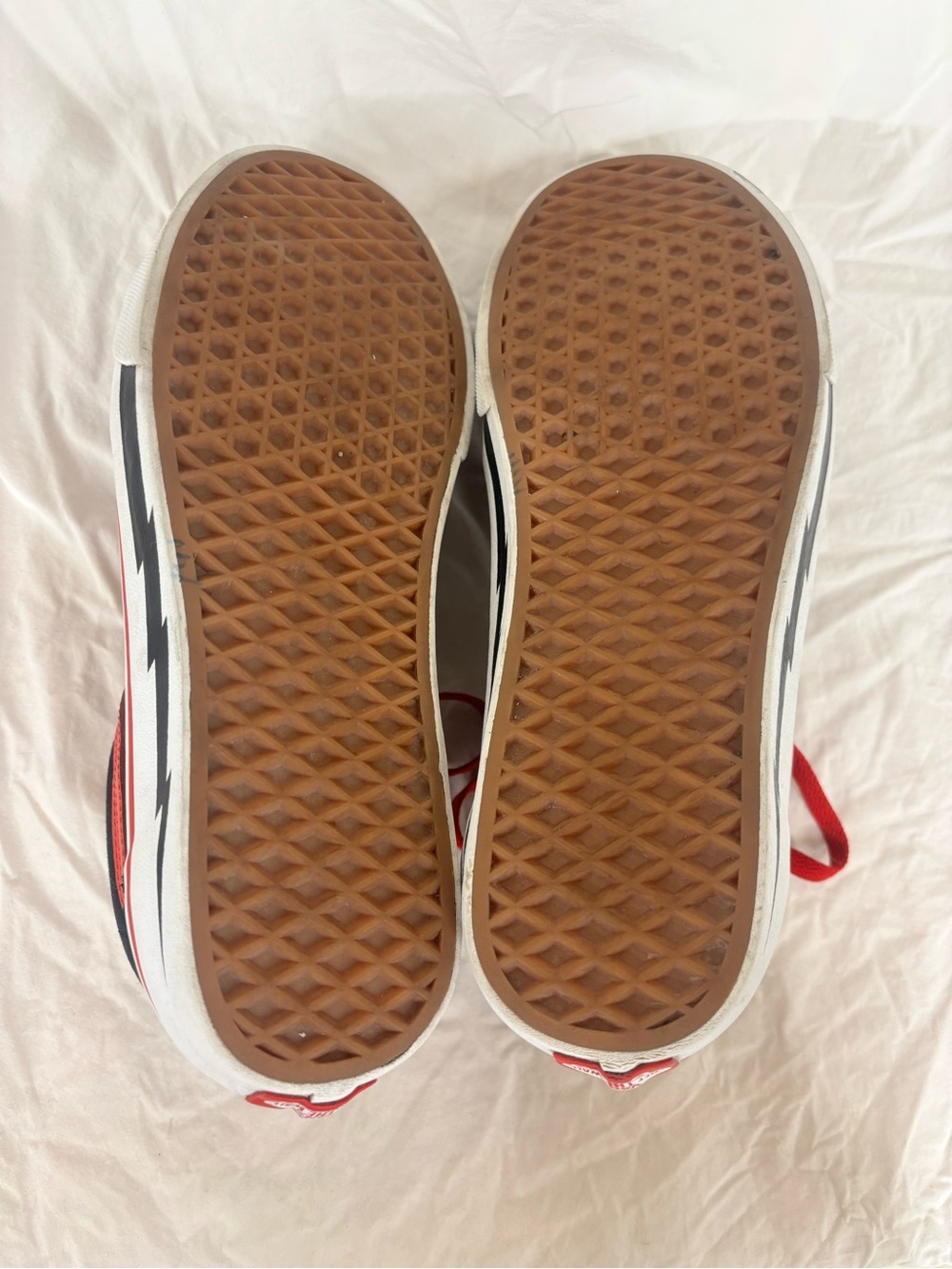 Vans Black/Red Accents Canvas Low-Top Sneakers | Men’s Size 10 - Picture 4 of 7